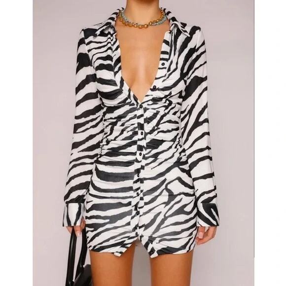 [Tiger Mist] Ryanna Zebra Print Collared Ruched Long Sleeve Mini Dress Sz Small - Picture 1 of 14